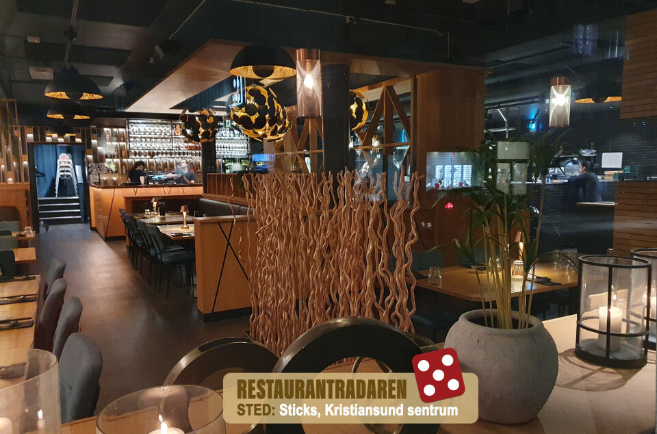 Asiatisk mat er blitt mainstream i det norske kjøkkenet. Sushi-restauranten Sticks ligger et laksehode foran.