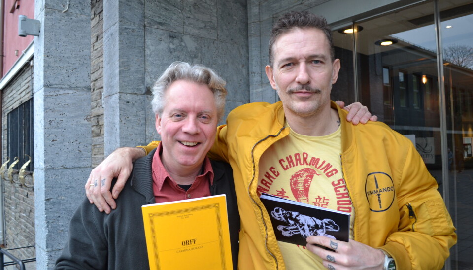 F.v.: Torodd Wigum (dirigent) og Kristopher Schau (konferansier).