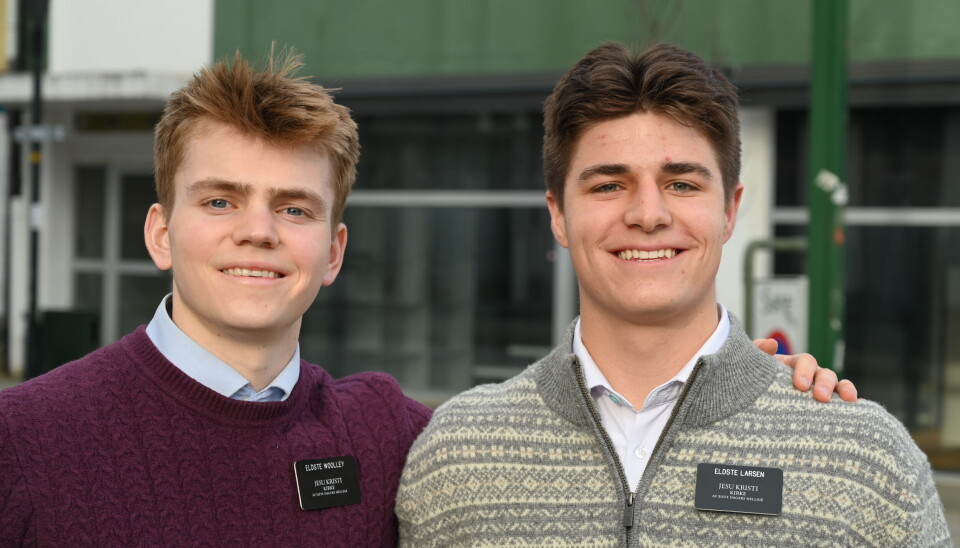 Cohen Woolley og Kort Larsen, som begge er «eldste» i trossamfunnet, kom fra USA til Molde, og misjonerer rundt i Møre og Romsdal.