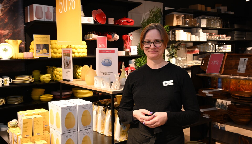 Beate Hjellnes er butikksjef hos Christiania Glasmagasins avdeling i Kristiansund.