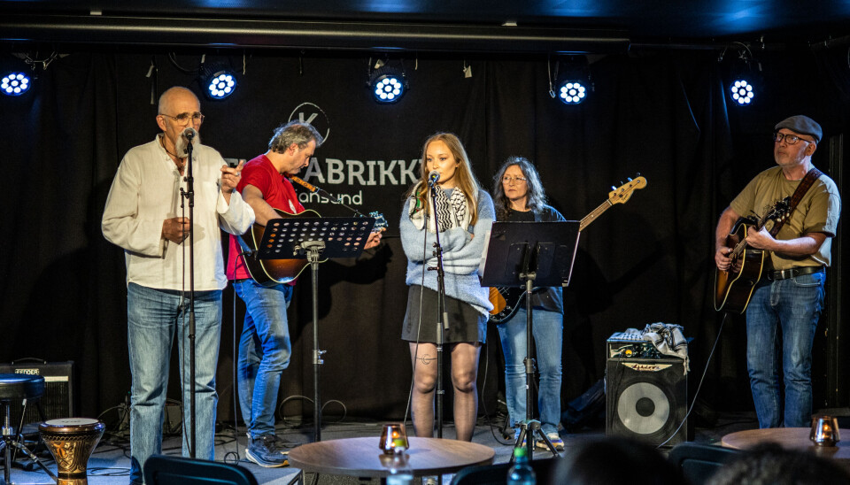 Erlik Blomstrøm, Vidar Fredsvik, Ronja Mork Timbrevig , Ann-Christin Mork og Alfred Leren.