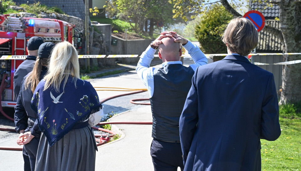 Familien var vitner til brannslukningen. FOTO: JOHN BERGE