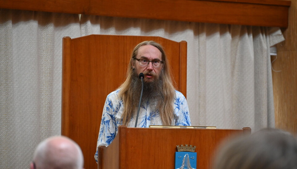 Sigve Torland
Gruppeleder, Rødt Kristiansund under et møte med Administrasjons- og likestillingsutvalget (ADMU) i mai 2025.