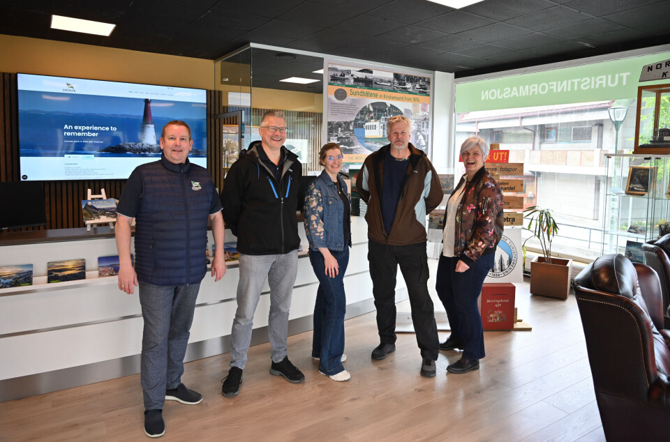 F.v.: Arild Dybå-Eidem (daglig leder i Kristiansund kommunale Sundbåtvesen KF), Paul Einar Storvik (spesialkonsulent næringsutvikling for Kristiansund kommune), Kjærsti Nancke (prosjektleder Kristiansund og Nordmøre Næringsforening), Steinar Melby (daglig leder NettStudio AS) og Synnøve Nes (prosjektleder Kristiansund og Nordmøre Næringsforening).