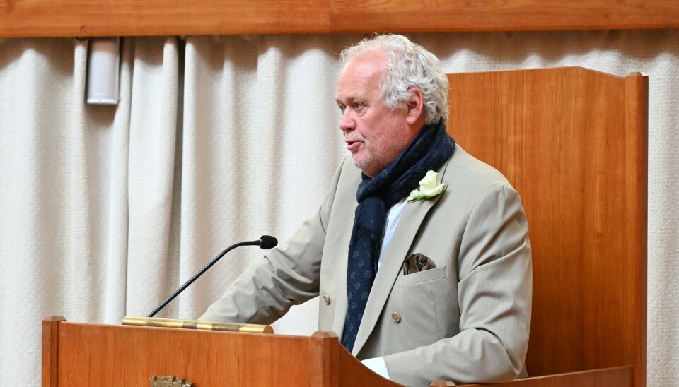 Steinar Wiik Sørvik (H) på bystyrets talerstol.