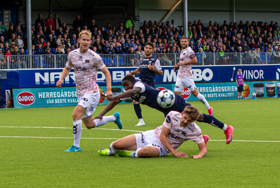 To ganger nettet KBK, men forgjeves. Annullert av VAR i Oslo.