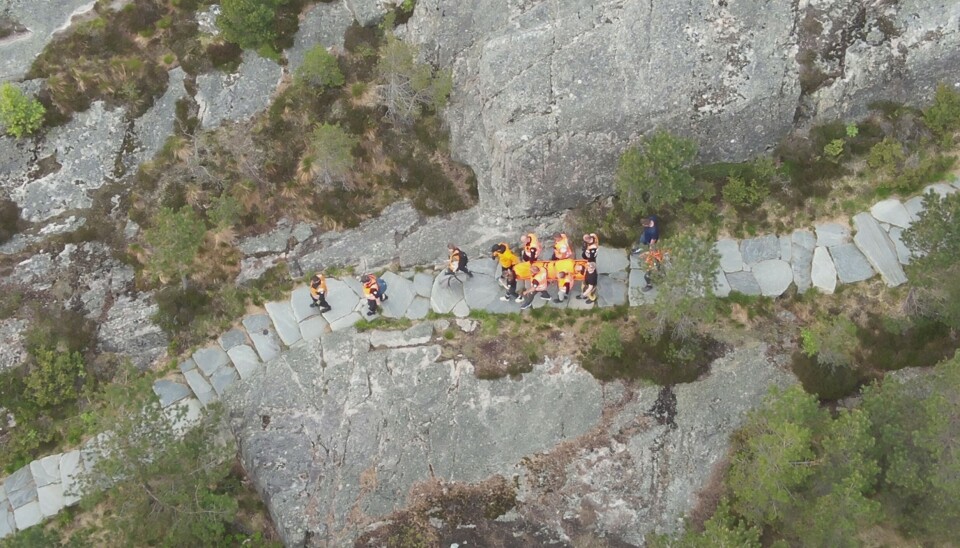 Fra redningsaksjonen på Kvernberget. FOTO: Norsk Folkehjelp Nordmøre.