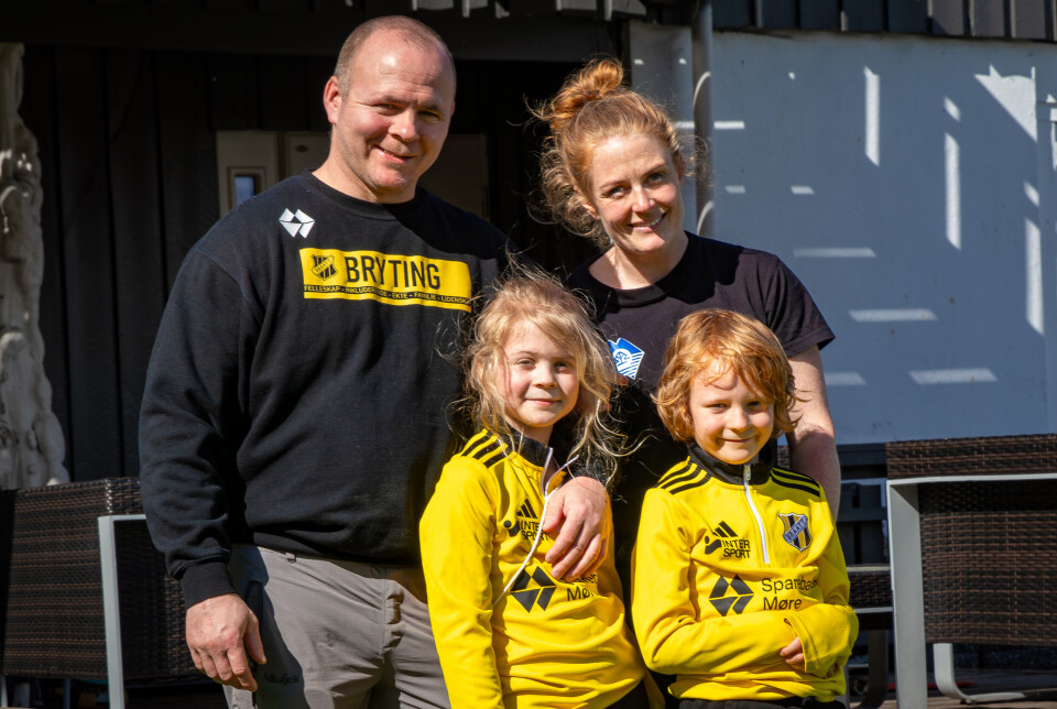 Fv. Tom André Olsen (46), Leah Kristine Bentzen Olsen (9), Lone Bentzen (43), Linus André Bentzen Olsen (8), Frei/Kristiansund