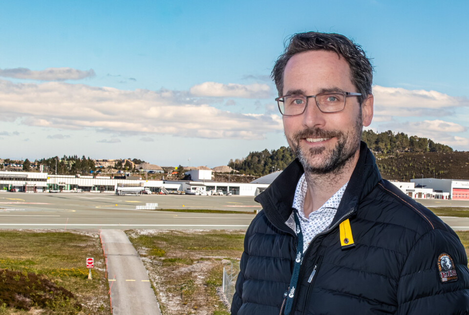 God utsikt fra høyden i flytårnet. Sjefsflygeleder Andreas Schilbred.