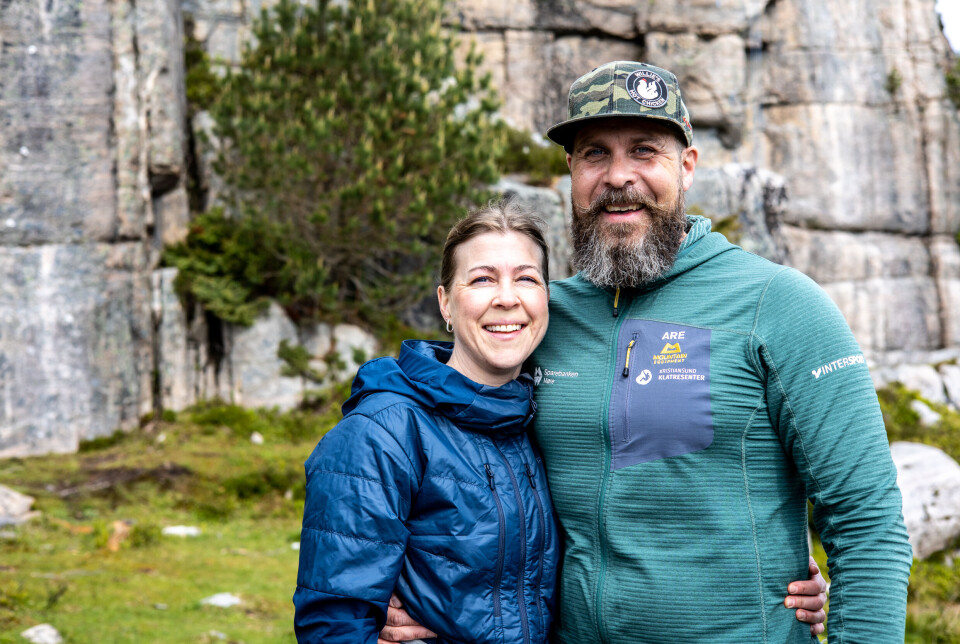 Karianne Hammervik (46), opprinnelig fra Harstad, feirer bursdagen sin i dag sammen med ektemannen Are Hammervik Strand fra Naustvollan på Averøy..
