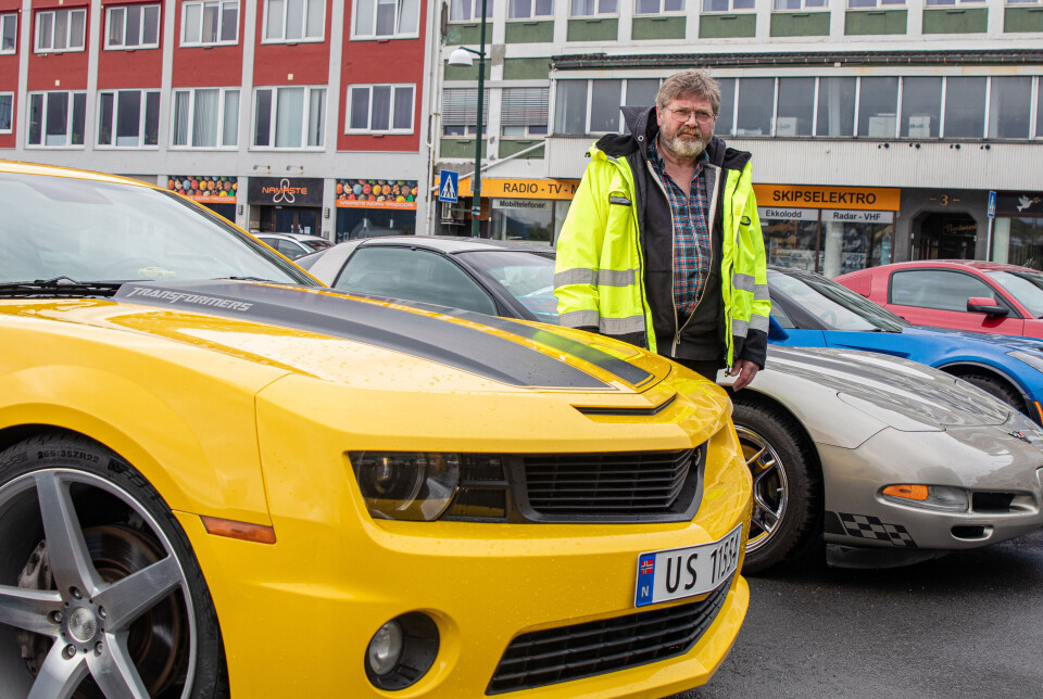 Bjørn Roar Todal foran Chevrolet Camaro.