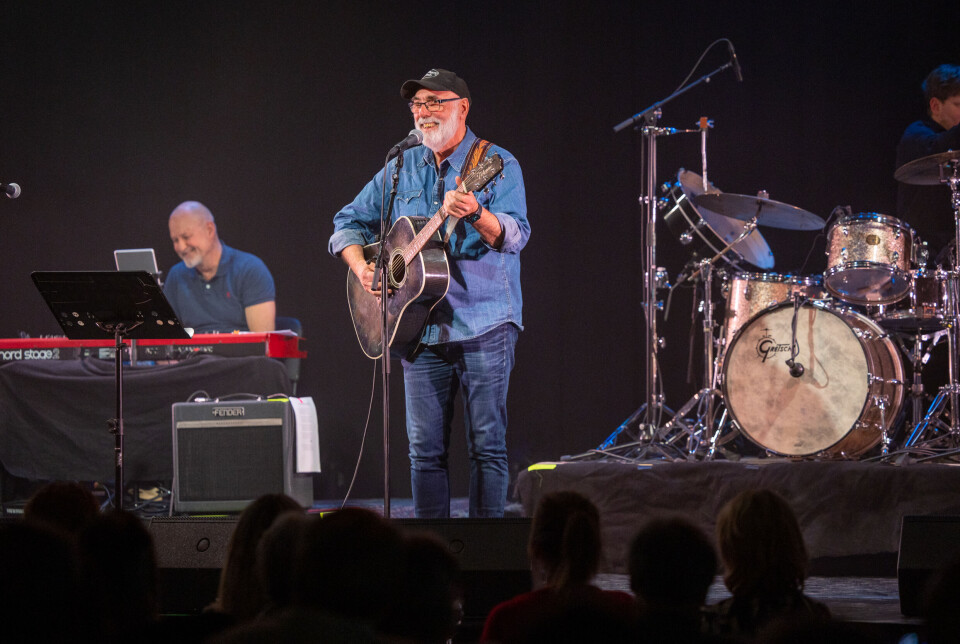 Jan Dahlen på konseten Te by´n oss på Kulturfabrikken.