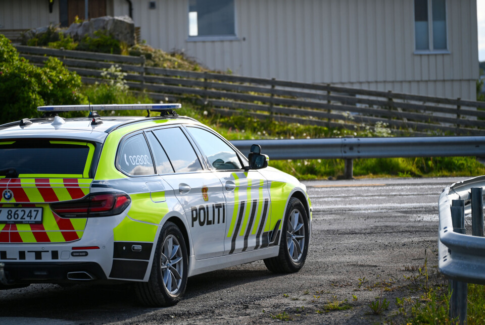 Utrykningspolitiet (UP) på kontroll ved Nordsundbrua i Kristiansund.