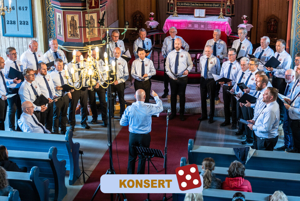 Tarrakarrain feiret 20 år i Kvernes kirke torsdag 20- juni 2025 og innledet Sommerkonsertene på Kvernes.