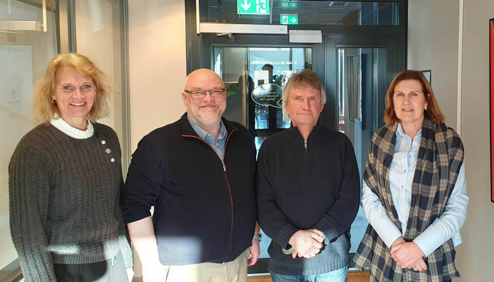 På møte hos Statens vegvesen i januar 2023. Direktør for Trafikant og kjøretøy i Statens vegvesen Bodil Rønning Dreyer, rådgiver i Trafikkforum Stig Anders Ohrvik, styreleder i Trafikkforum Inge Jonstrøm og vegdirektør Ingrid Dahl Hovland. Foto: Trafikkforum