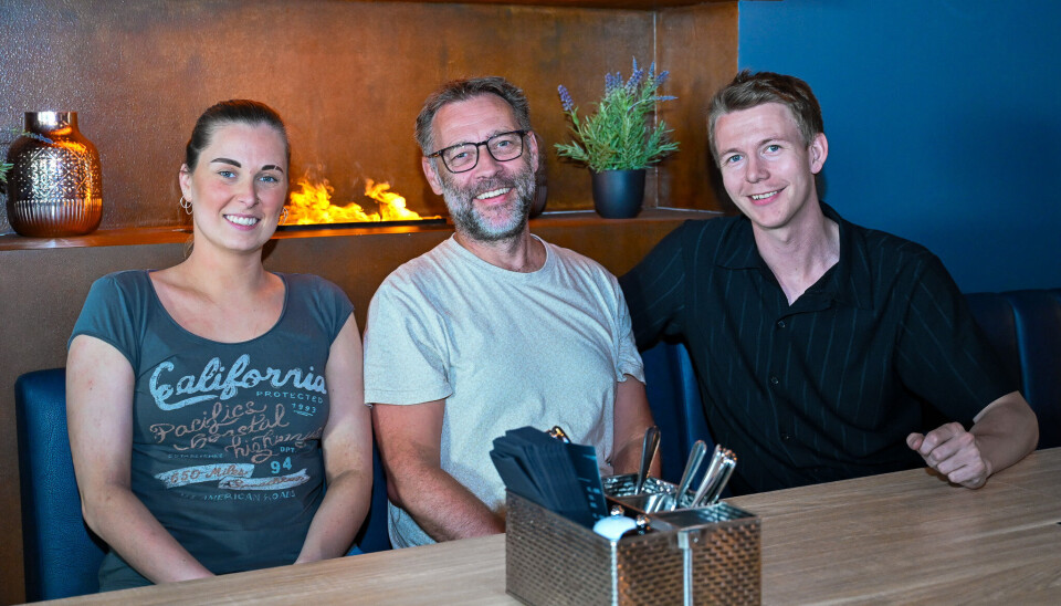 Tiril Skjølsvik, daglig leder Tordenskjold Pub, Tron Olsen, direktør Thon Partner Storgata og Martinius Karlsen, daglig leder SK6. FOTO: VEGARD GRIMSTAD, VG MEDIA