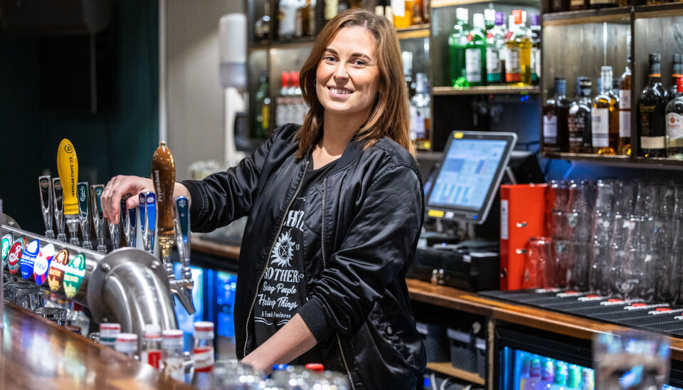 Tiril Skjølsvik, daglig leder for Tordenskjold Pub.