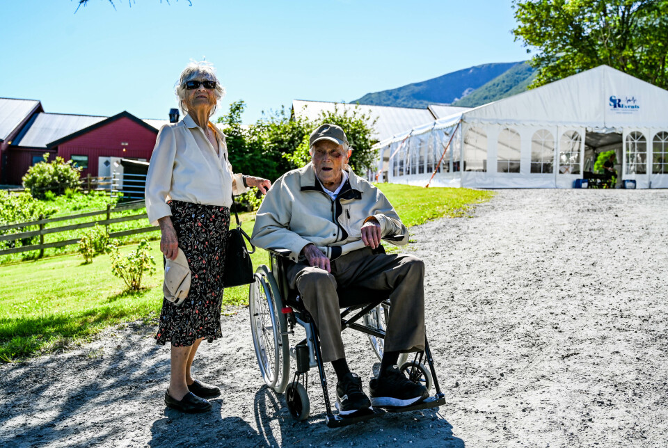 Mali Hyllnes og John Mareno Harstad, begge blir 100 i november.