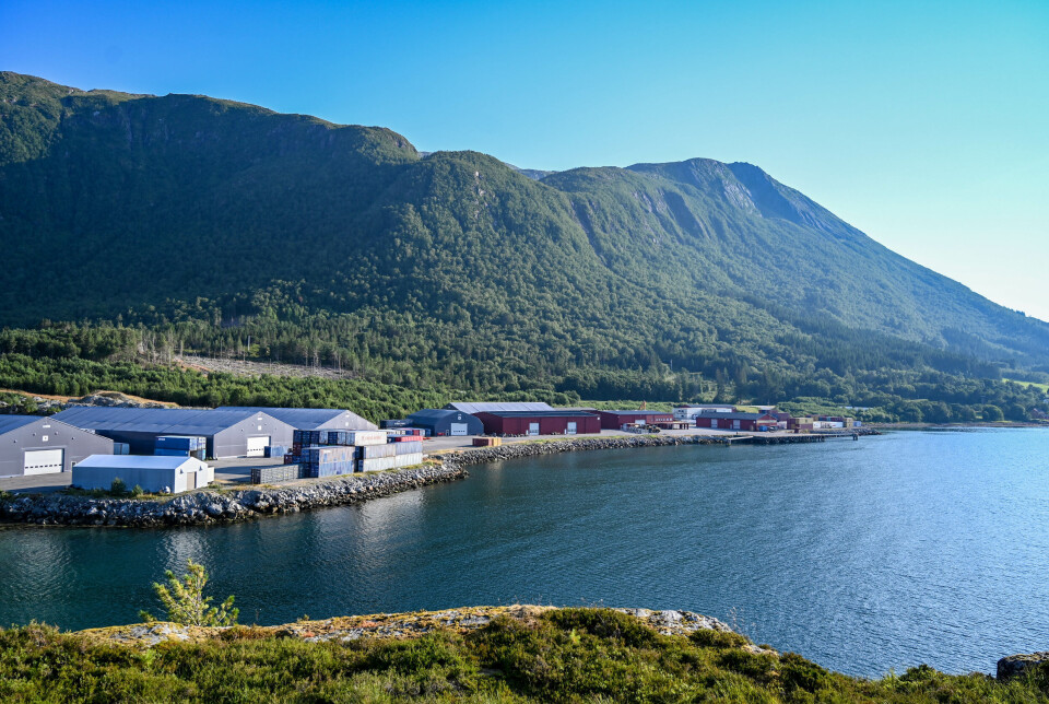 Høgset Terminalen sett fra Iknonneset.