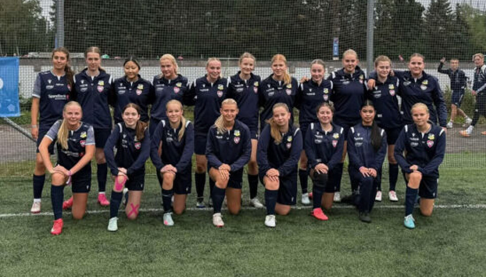 De neste dagene i Norway Cup blir spennende for disse jentene. FOTO: DAHLE NORDLANDET