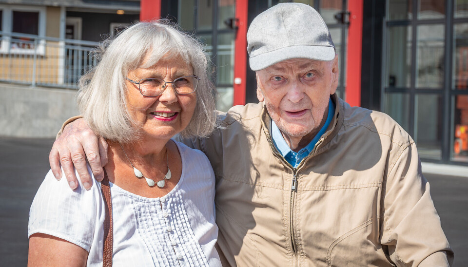 Arild Jørgenvåg (101) og datteren Berit Jørgenvåg.