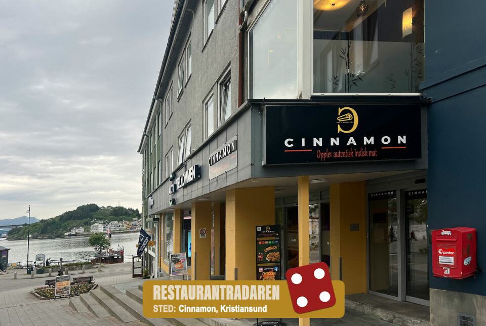 Cinnamon restaurant er lett synlig i Kaibakken.