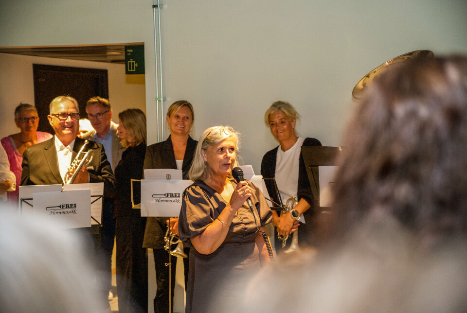 Elisabeth Solheim, biblioteksjef, åpner Kristiansund bibliotek.