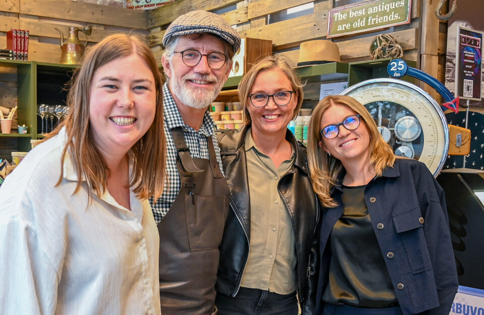 F.v. Astrid Hoem, Tom Godtland, Linda Myrset Dønnem og Sissel Kruse Larsen.