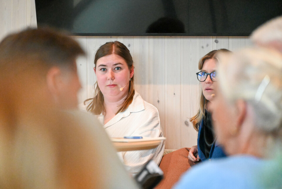 Astrid Hoem (statssekretær i Klima- og miljødepartementet) og Sissel Kruse Larsen (statssekretær i Finansdepartement) under åpent møte på Campus.