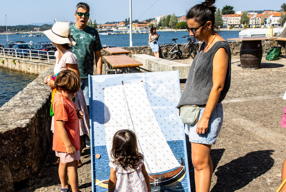 FESTIVAL: Festivalen i Cambados kombinerer tradisjonelle leker med bevaring av gamle fiskebåter.