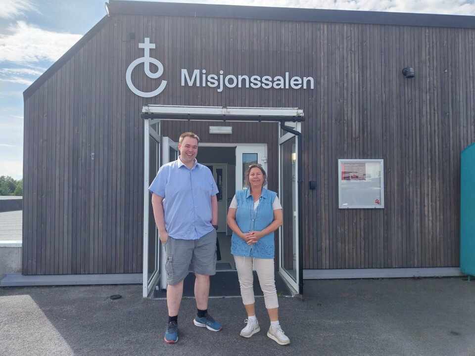 Pastor Lars-Petter Ødegård og styreleder Brit Tronhuus.