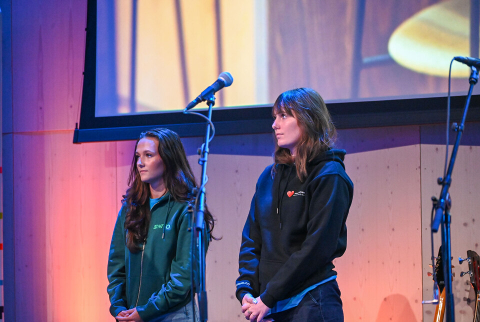 F.v.: Maria Clayford Holand, NITO Studentene og Thyra Vikan Stamnes, studentvert ved Studenthuset.