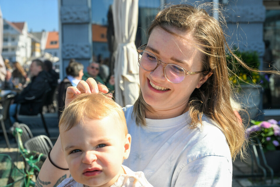 Oda Kruse med sønnen Max.