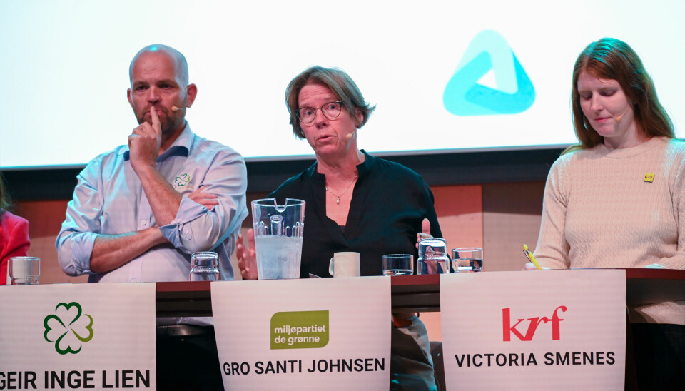 Fra venstre: Geir Inge Lien (Senterpartiet), Gro Santi Johnsen (Miljøpartiet De grønne) og Victoria Smenes (Kristelig folkeparti) under valgkampdebatten på Campus mandag 1. september.
