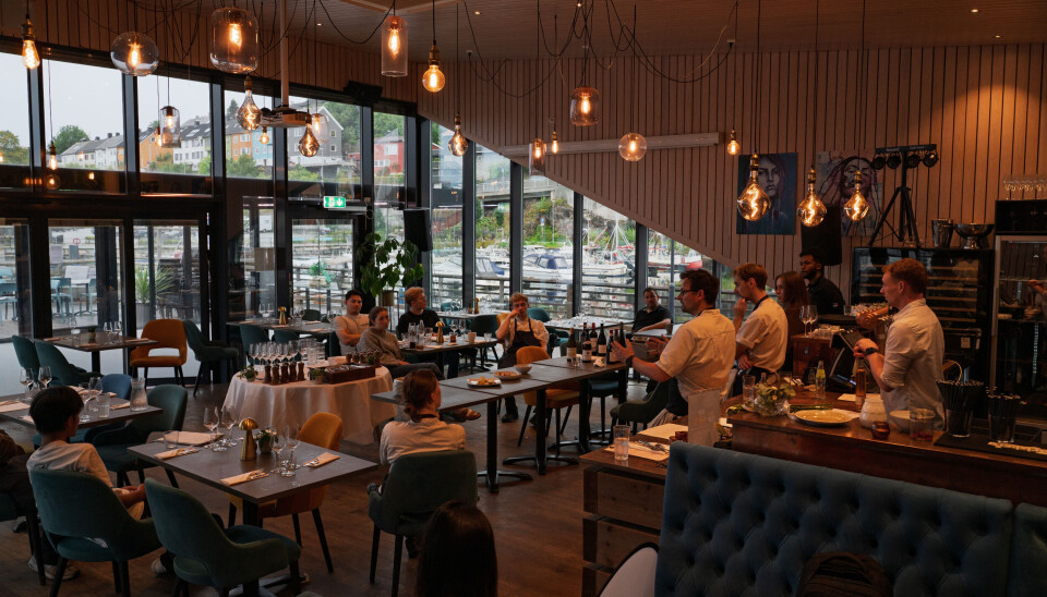 Ansatte hos Kranaskjæret Restaurant og Catering AS testet ut den nye menyen kvelden før gjestene får sjansen.