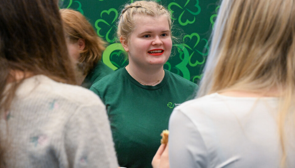 Tingvollingen Dordi Boksasp Lerum (22) fra Senterungdommen under skoledebatten på Kristiansund videregående skole tirsdag 2. september 2025. Hun stiller på tredjeplass på Senterpartiet Møre og Romsdals stortingsvalgsliste 2025.