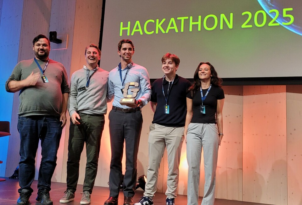 Vinnerlaget under Hackathon 2025. F.v.: Jan Tore Vik, Felix Hjemgård, Oscar Jødal Skallerud, Cees Koerts og Maria Clayford Holand.