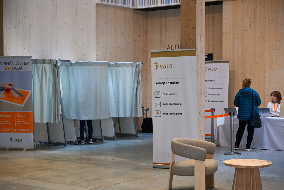 Valglokalet på Campus Kristiansund for forhåndstemming til Stortingsvalget 2025.
