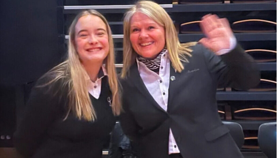 Cecina Bertelsen-Tangvik og Yvonne Edvardsen Røstad.