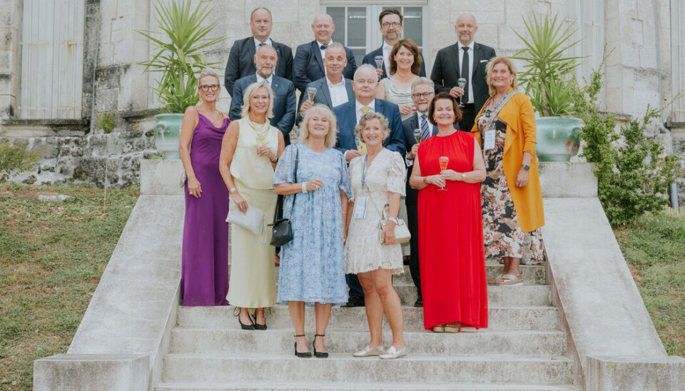 Bak f.v.: Paal Backer, Johan Utby, Lars Emli Hasselø og Andreas Sakshaug. Andre rad f.v.: Roald Rødsand, Bård Munkhaug, Øyvind Hoem (Verdenspresident ) Kirsti Harsvik og Gøran Aass. Nederst f.v.: Nina Flaa
Kirsti Storvik, Merethe Kjellnes (President), Line L.Andresen, Ellen Engdahl og Sissel Reistabakk. De andre i reisefølget var ikke tilstede på dette bildet.: Jan Olaf Rindal, Line Angel og Øyvind Kvalvåg. Foto: Privat.